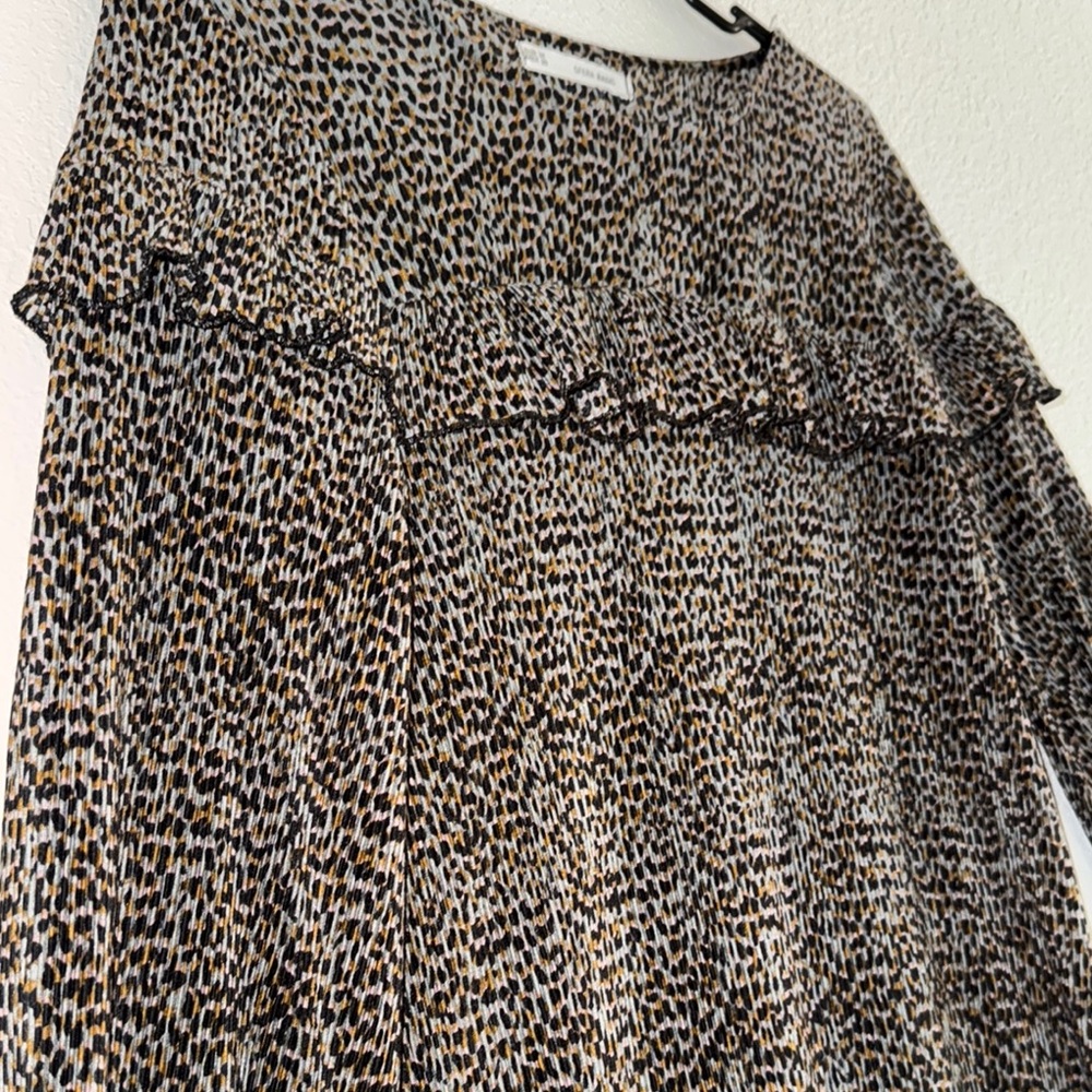 SFERA Gray Tiered Ruffled Long Sleeve Dress Size M - Picture 7 of 10